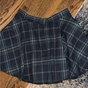 Zipper Back Tartan Skirt